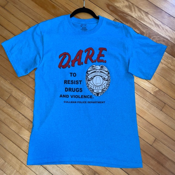 DARE Other - DARE To Resist Drugs And Violence Vintage Cullman Alabama Badge Blue Medium